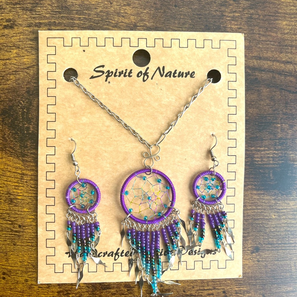 Beautiful dream Catcher necklace and earrings